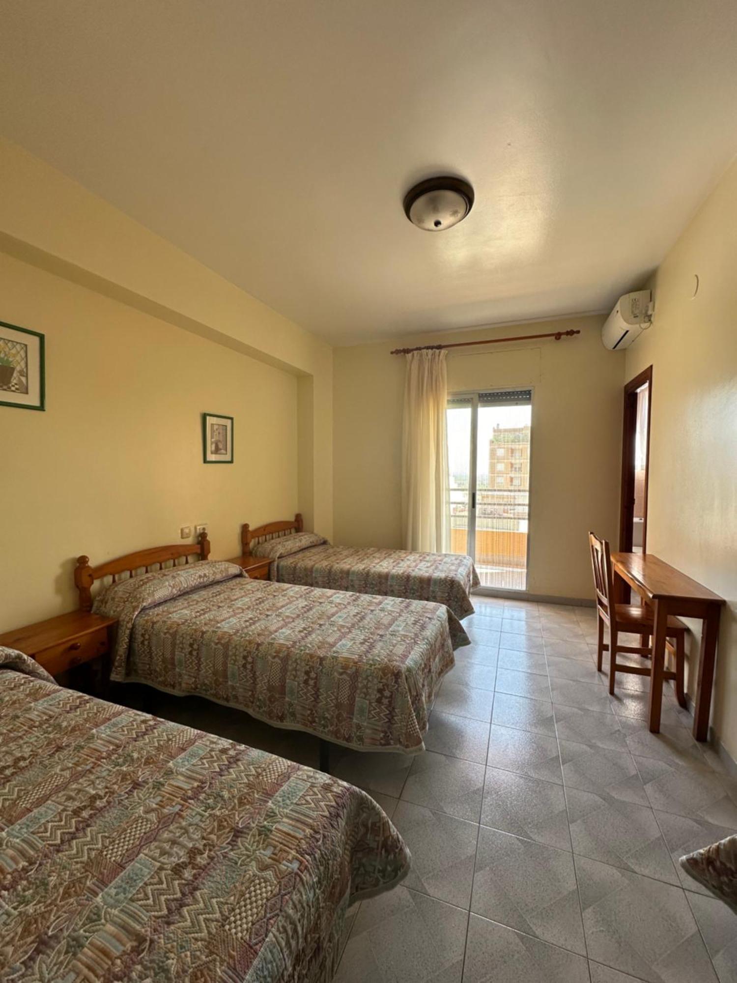 Hotel Miramar 토레블랑카 객실 사진